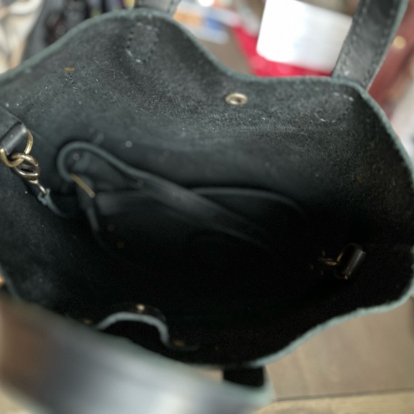 Portland Leather Goods black smooth leather Mini Crossbody with snap - Picture 4 of 4